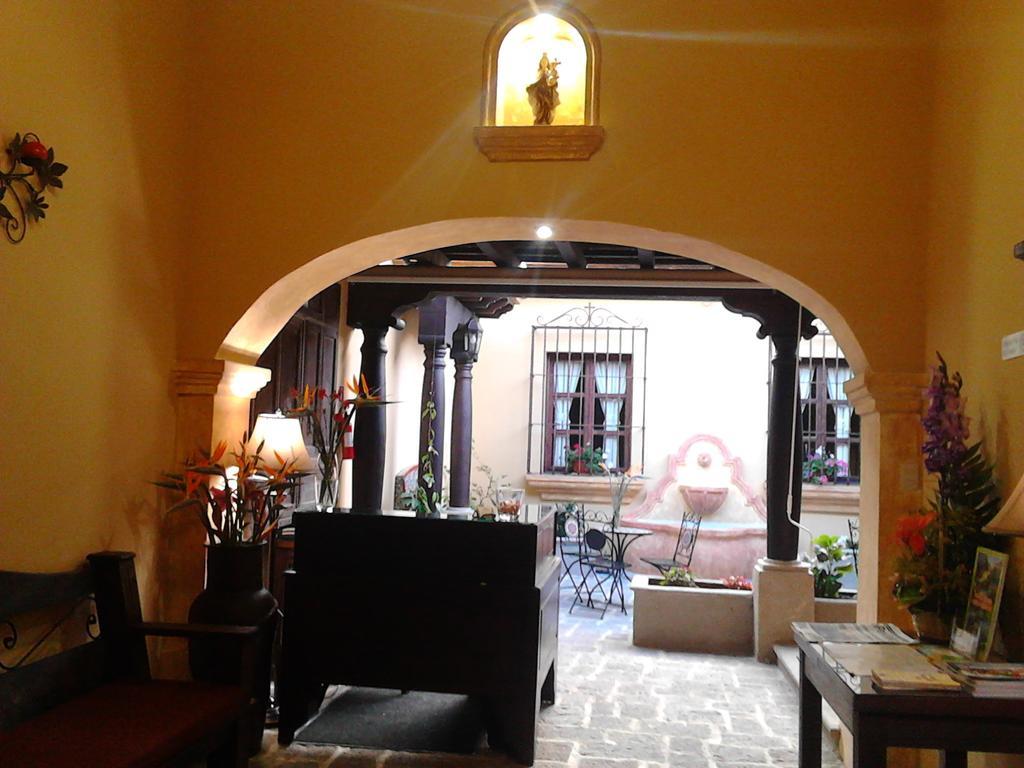 Casa Buena Vista Hotel Antigua Bagian luar foto