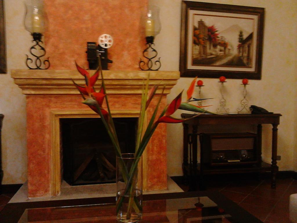 Casa Buena Vista Hotel Antigua Bagian luar foto