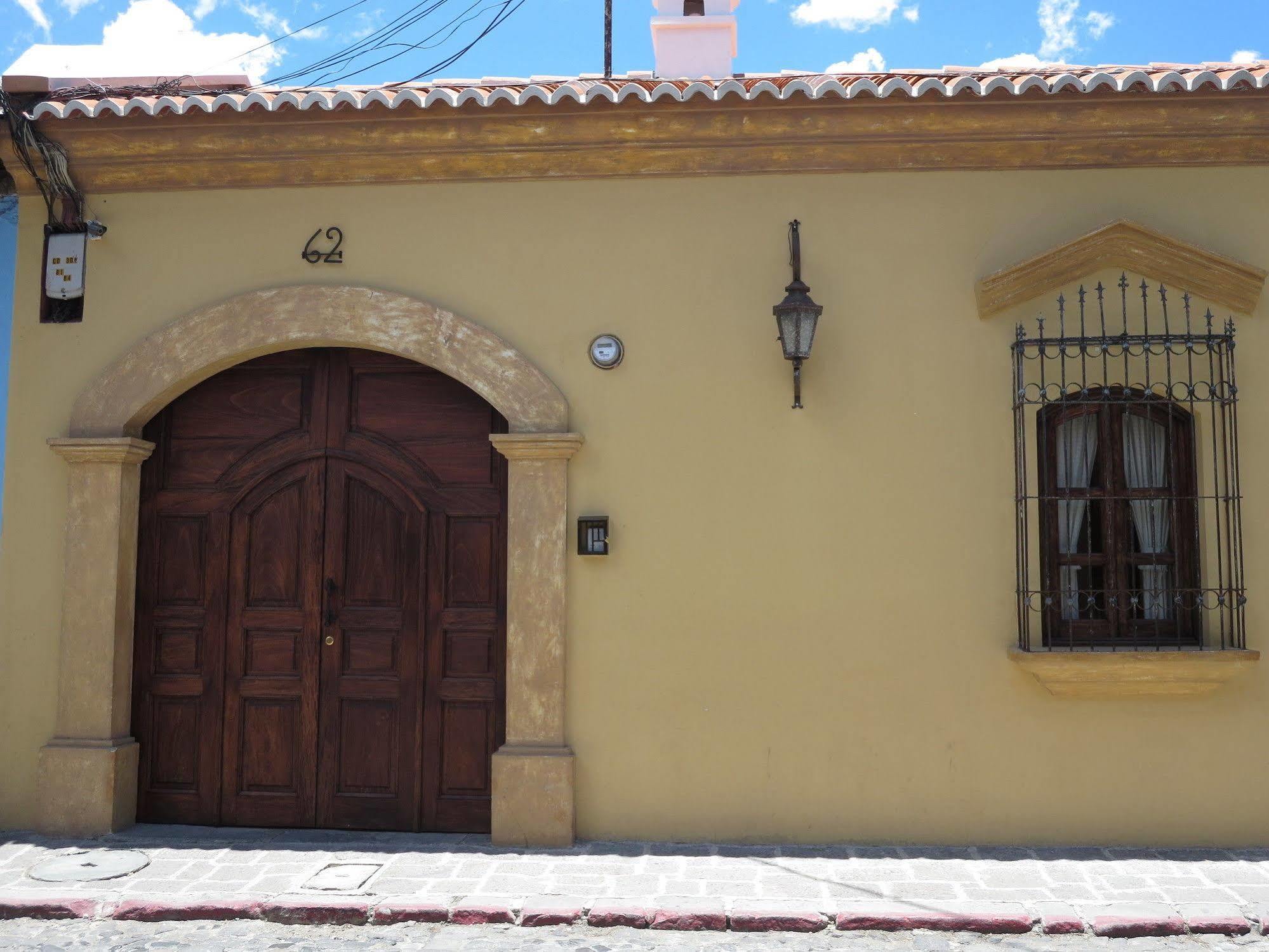 Casa Buena Vista Hotel Antigua Bagian luar foto